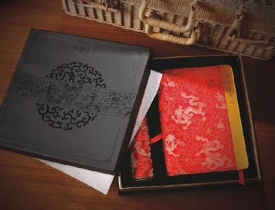 ������b-���MǬ��