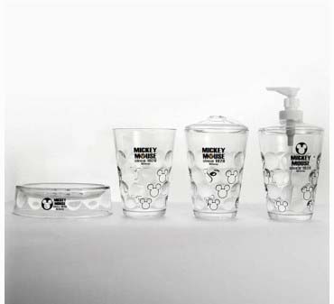 ����ڰ׽�(j��ng)���l(w��i)ԡ�ļ���