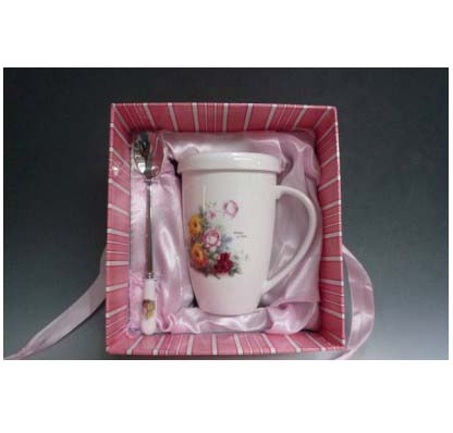 ��Ů�w��+�������b